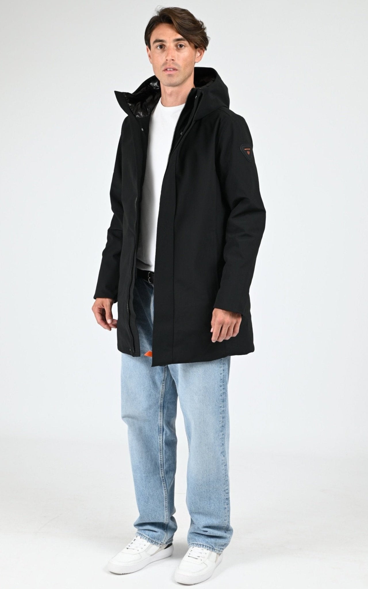 Parka longue à capuche noir